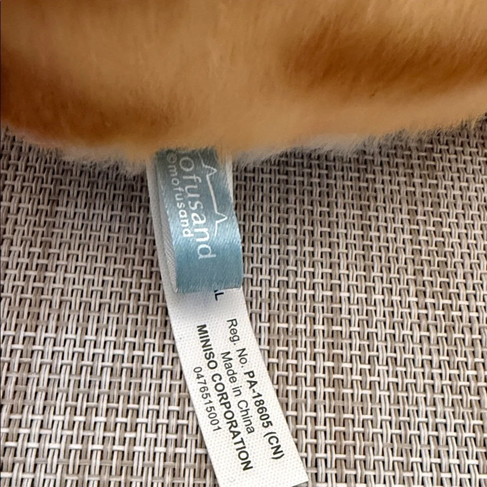 Miniso x mofusand Ice Cream Series plush. Mirror damaged but removable - Picture 7 of 9